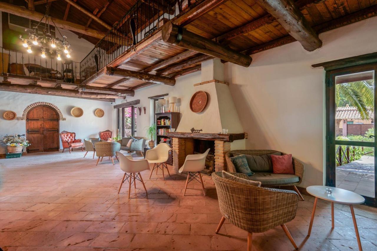 Hotel Il Monastero Geremèas Esterno foto